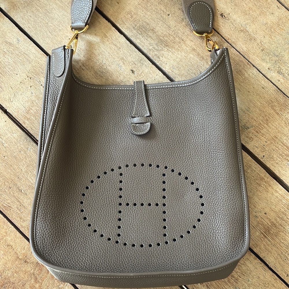 Hermes EToupe  Evelyne III Crossbody Bag with Gold Hardware